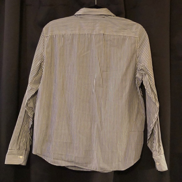 Women’s Ralph Lauren button down - Picture 4 of 4